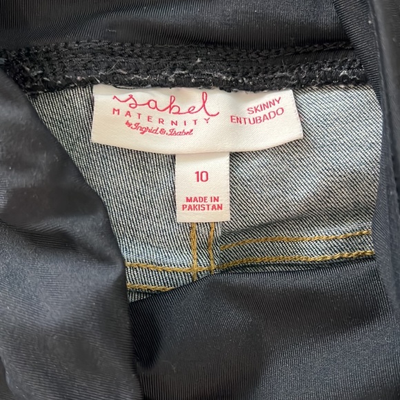 Isabel from Target Maternity Denim Jeans - Picture 3 of 4